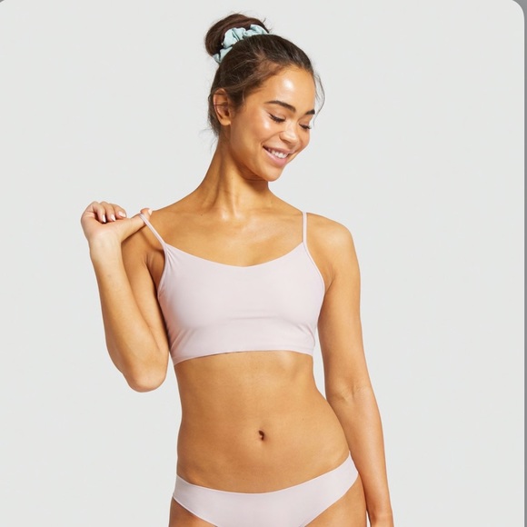 Gymshark Other - Gymshark No VPL Bralette in Pebble Pink